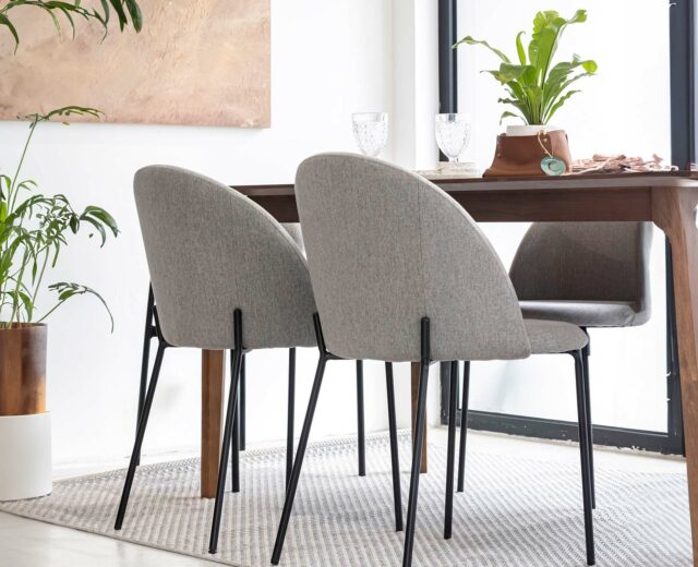Elige la silla de comedor ideal para hacer esas comidas en familia únicas